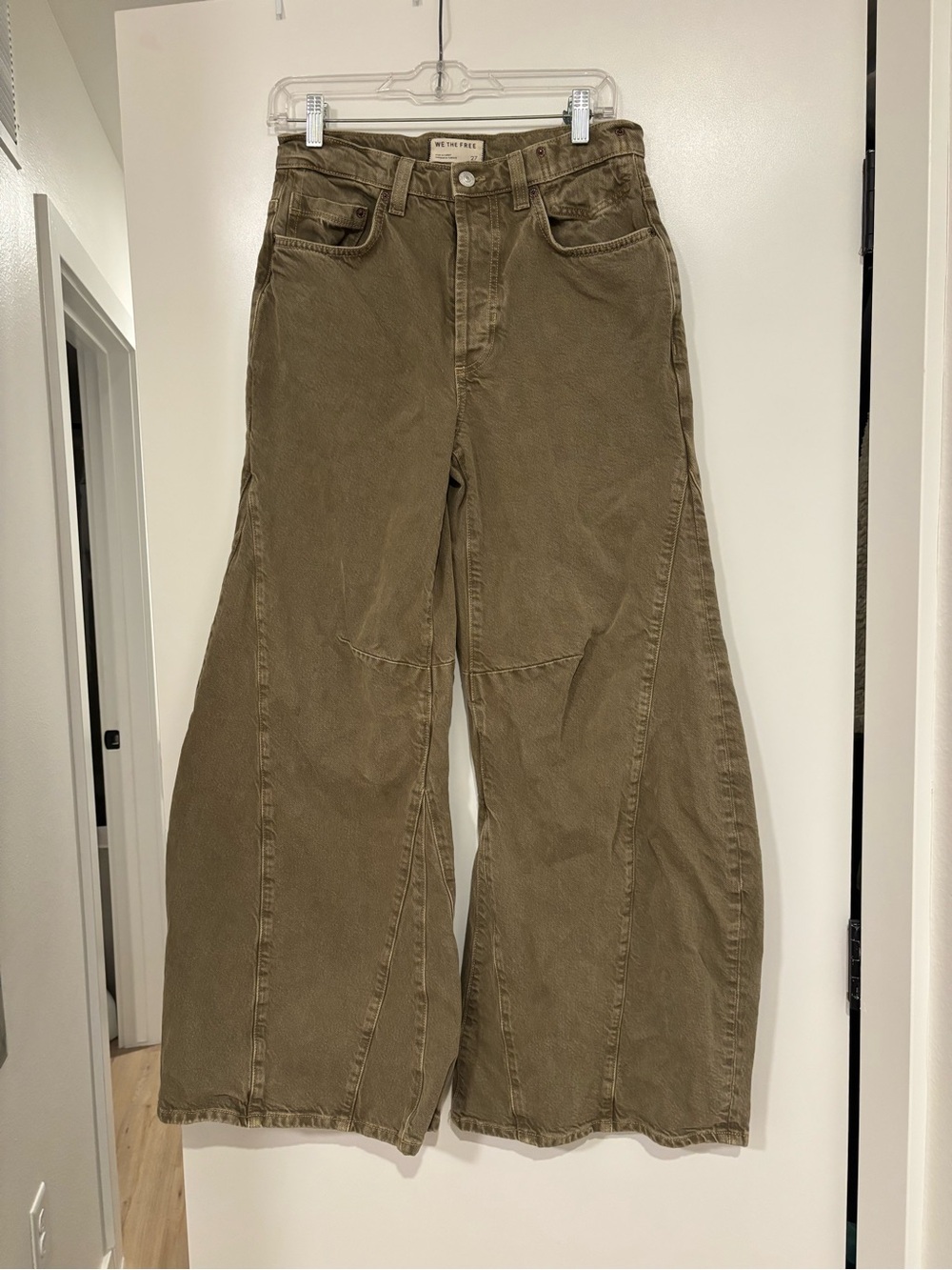 Free People Eden  Wide-Leg High-Rise Jeans in Lasso size 27
